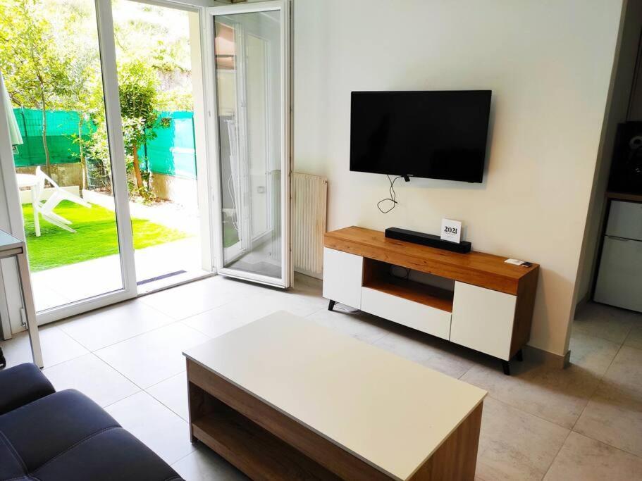 Menton, Appartement/Jardin, Proche Mer Et Centre Екстериор снимка